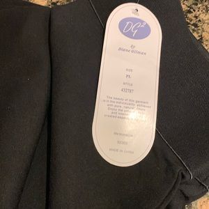 DG2 bootcut black leggings in petite L. Brand new with tags.